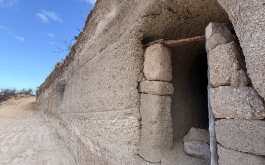 TERRENO RÚSTICO DE 1.350 m² CON VISTAS AL MAR, CUEVA Y TANQUE EN EL ESCOBONAL, GÜÍMAR.